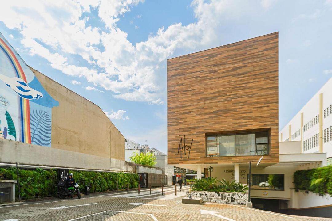 Apto Com Incrivel Localizacao Em Porto Alegre Sp Exterior foto